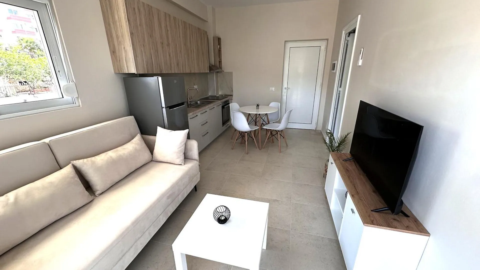 Flutura Apartments Vlorë 0*,